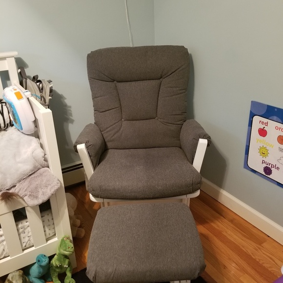 Dutailer Glider Rocker & Glider Ottoman - Picture 1 of 8